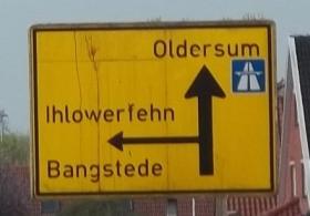 Hier links ab nach Ihlowerfehn Abzweigung nach Ihlowerfehn
