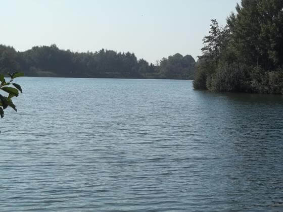 Der schöne Badesee im Ferienpark Hage Badesee Hage
