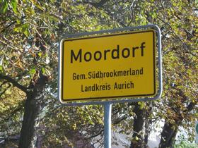 Südbrookmerland Südbrookmerland - Ortsschild Moordorf